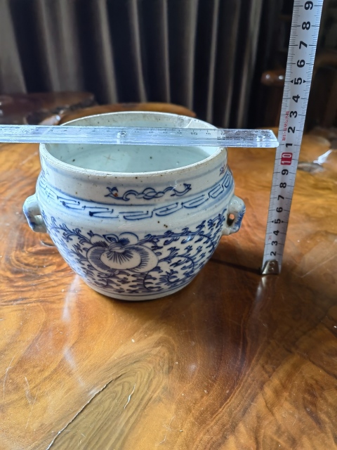 古玩陶瓷青花一束蓮虎頭鈕小粥罐拍賣,當前價格450元