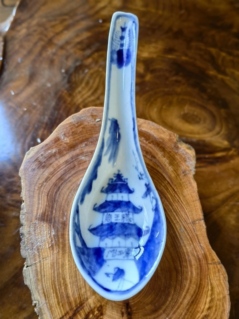 古玩陶瓷青花亭臺樓閣山水人物紋勺拍賣，當前價格178元