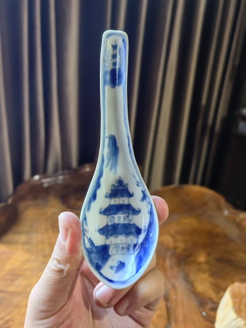 古玩陶瓷青花亭臺樓閣山水人物紋勺拍賣，當前價格178元