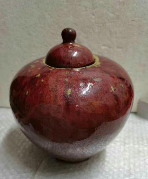 古玩陶瓷石灣窯鈞紅釉蓋罐拍賣,當(dāng)前價(jià)格666元