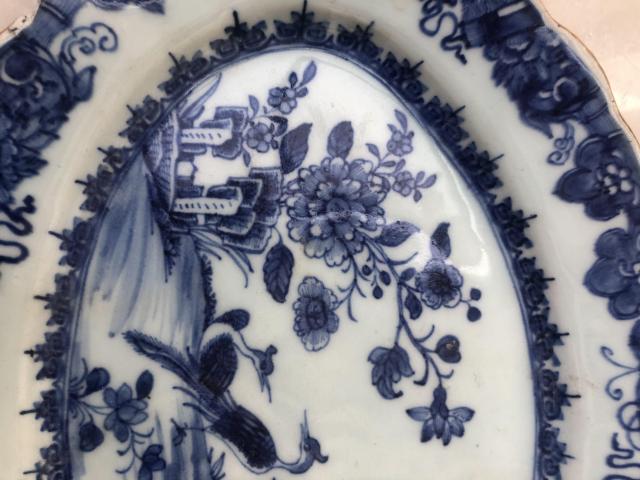 古玩陶瓷清代乾隆山水紋青花盤拍賣，當前價格2800元