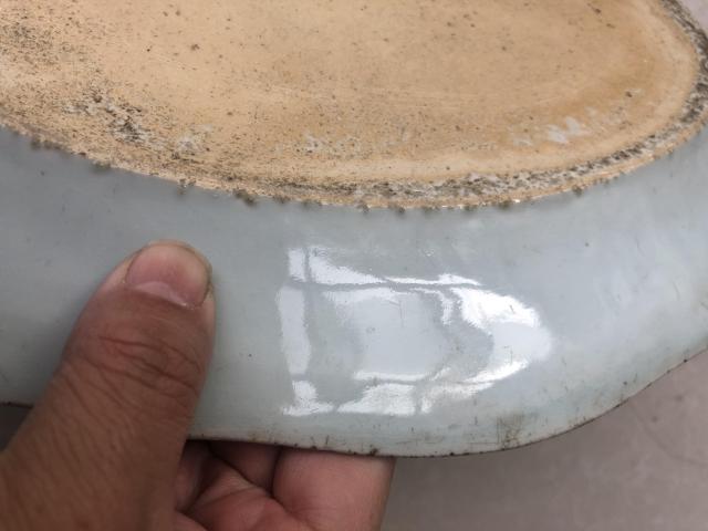 古玩陶瓷清代乾隆山水紋青花盤拍賣，當前價格2800元