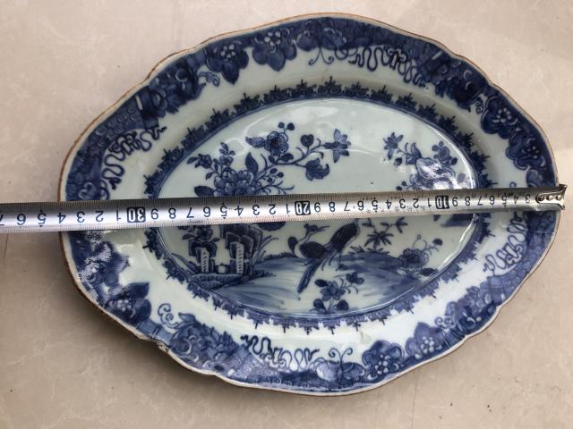 古玩陶瓷清代乾隆山水紋青花盤拍賣，當前價格2800元