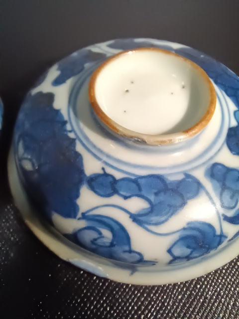 古玩陶瓷青花纏枝花卉紋蓋缸拍賣(mài)，當(dāng)前價(jià)格3000元