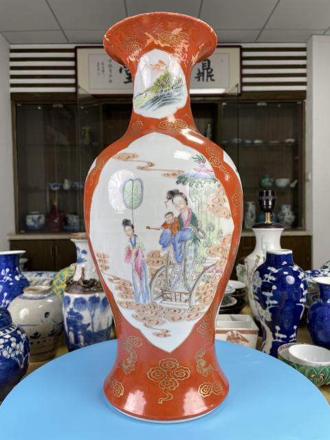 古玩陶瓷晚清民國 描真金紅地粉彩開光麻姑獻壽圖觀音瓶拍賣,當前價格5600元