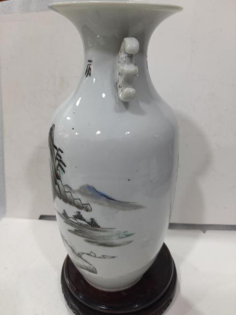 古玩陶瓷民國山水紋雙福耳撇口瓶拍賣,當前價格1680元