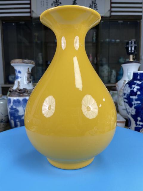 古玩陶瓷黃釉玉壺春瓶拍賣，當前價格3000元