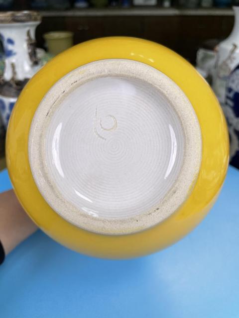 古玩陶瓷黃釉玉壺春瓶拍賣，當前價格3000元