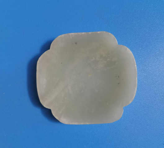 古玩玉器筆舔拍賣,當前價格0元
