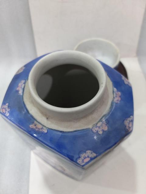 古玩陶瓷解放初期鳳凰牡丹紋青花加彩蓋罐拍賣,當前價格418元