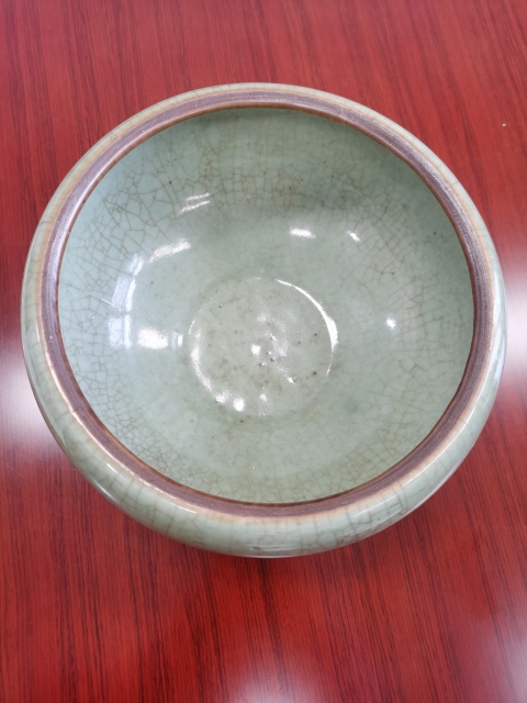 古玩陶瓷清中期?仿龍泉青釉大水洗拍賣，當前價格3000元