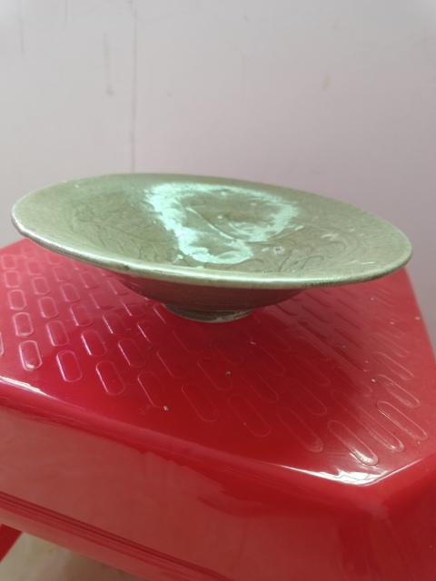 古玩陶瓷龍泉窯盞拍賣，當(dāng)前價(jià)格2888元