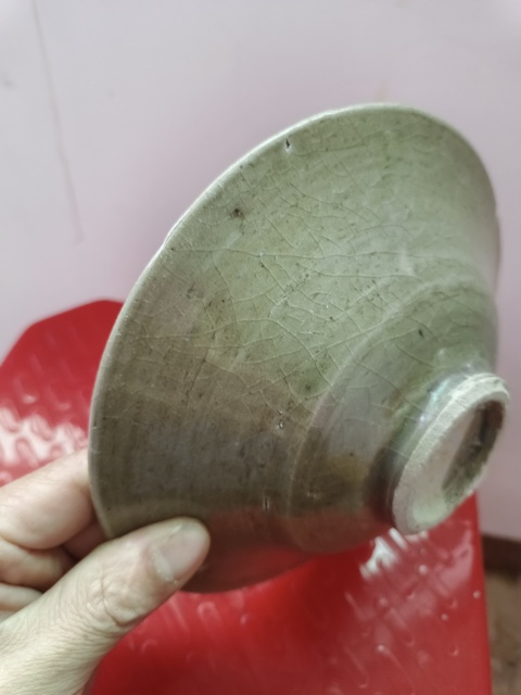 古玩陶瓷龍泉窯盞拍賣，當(dāng)前價(jià)格2888元
