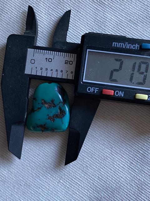 古玩雜項綠色石隨型珠拍賣,當前價格2000元