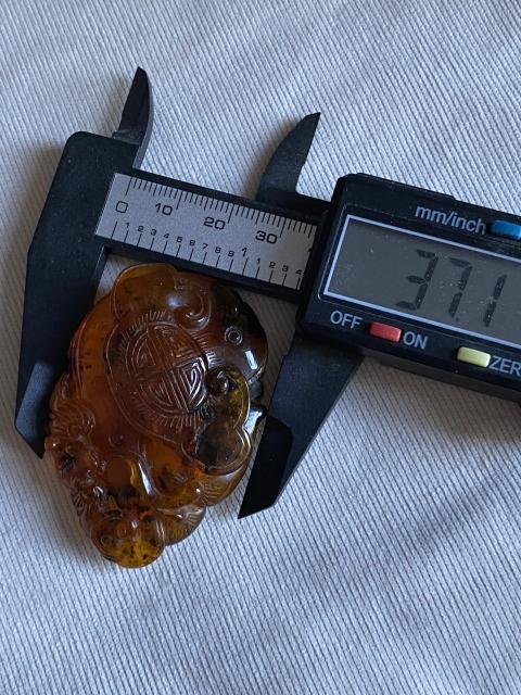 古玩雜項琥珀雕如意掛件拍賣,當前價格500元