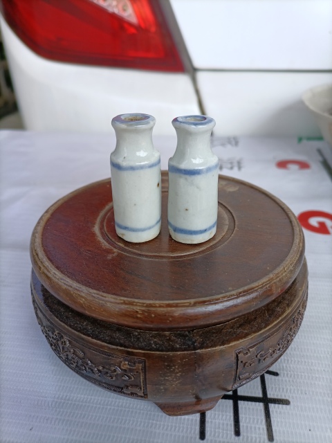 古玩陶瓷青花小藥瓶拍賣(mài)，當(dāng)前價(jià)格400元