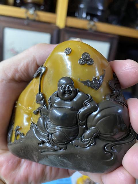 古玩雜項(xiàng)田黃雕件拍賣，當(dāng)前價(jià)格1600000元