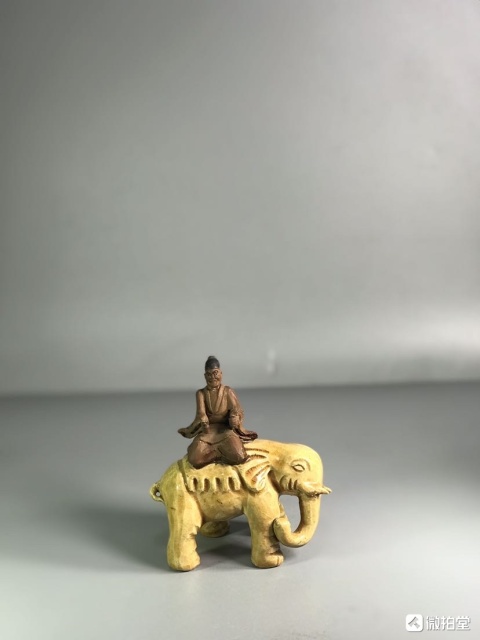 古玩陶瓷石灣窯騎象圖塑像拍賣,當前價格200元