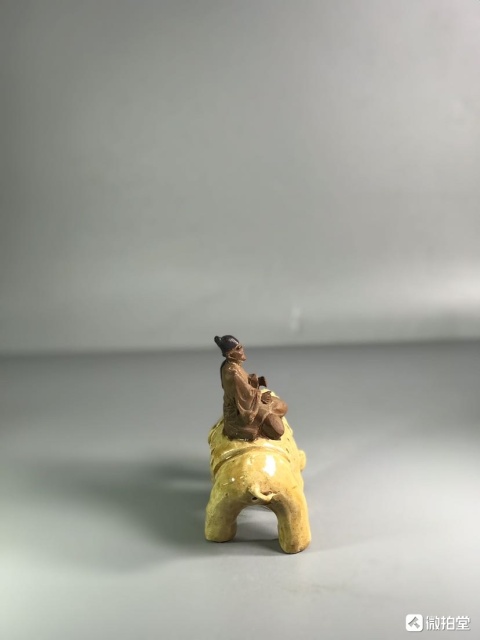 古玩陶瓷石灣窯騎象圖塑像拍賣,當前價格200元
