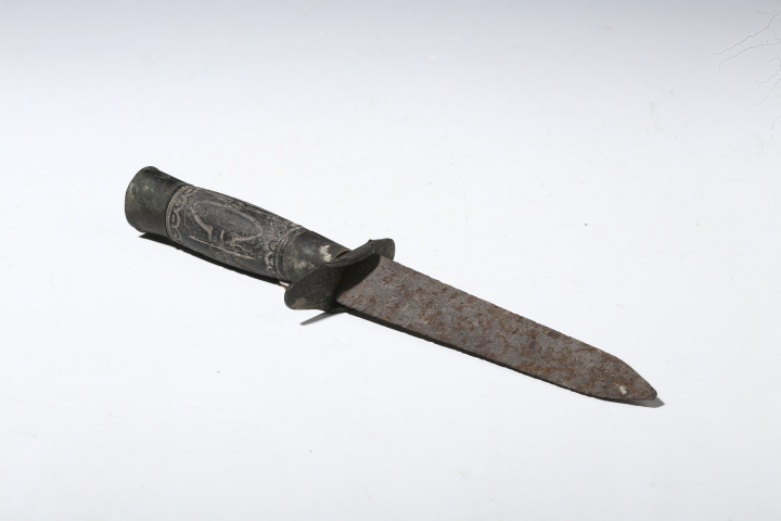 古玩銅器銅匕首帶域鑒保真卡拍賣，當前價格88元