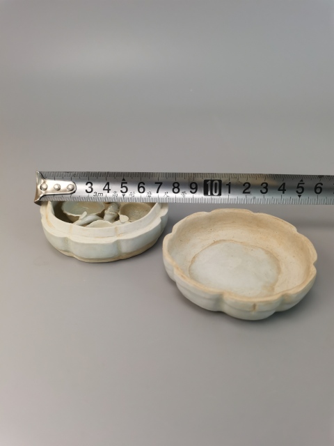 古玩陶瓷影青子母蓋盒拍賣,當前價格9000元