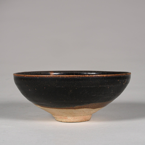 宋代吉州窯黒釉彩画魚紋斗笠碗 茶器 景徳鎮 陶磁器 装飾品現代工芸品美術品 置物 宋吉州窑老虎纹斗笠碗，古韵今风，收藏佳品？🐾-仿古瓷器-淘宝好物网