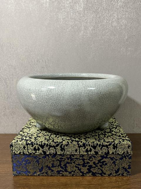 古玩陶瓷乾隆哥釉缽式爐拍賣，當前價格3888元