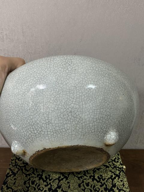 古玩陶瓷乾隆哥釉缽式爐拍賣，當前價格3888元