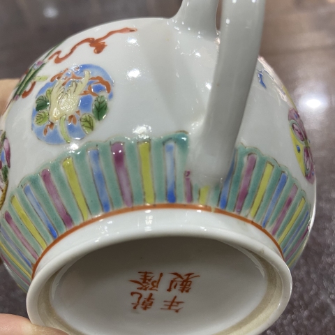 古玩陶瓷清末民初粉彩壺拍賣，當前價格1588元