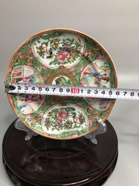 古玩陶瓷晚清人物花鳥蝶紋廣彩盤拍賣,當前價格800元