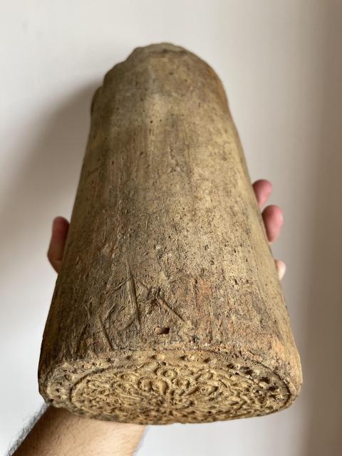 古玩陶瓷花卉紋印花瓦當(dāng)拍賣(mài),當(dāng)前價(jià)格1800元