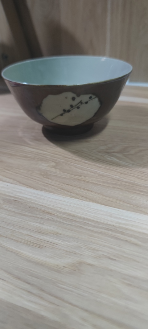 古玩陶瓷民國.紫金釉開窗彩繪花卉紋茶碗拍賣,當前價格99元