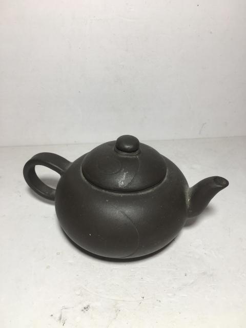 古玩雜項(xiàng)紫砂壺拍賣，當(dāng)前價(jià)格288元