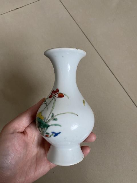 古玩陶瓷康熙雍正·粉刺滿嬌池琵琶瓶·傳世拍賣，當前價格6000元