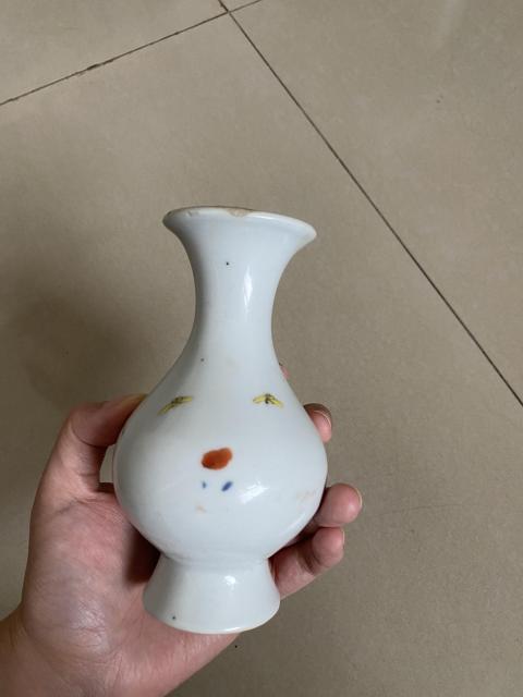 古玩陶瓷康熙雍正·粉刺滿嬌池琵琶瓶·傳世拍賣，當前價格6000元