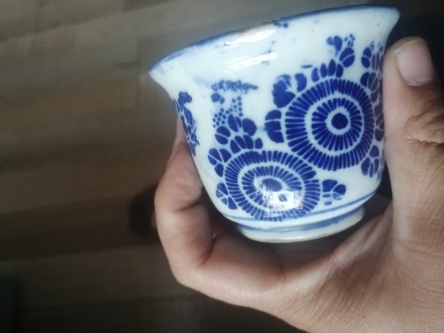 古玩陶瓷清末民初 青花花卉紋杯拍賣,當前價格299元
