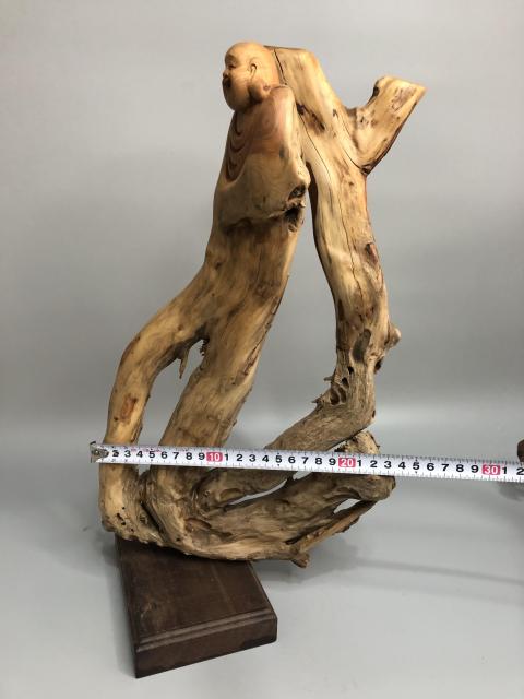 古玩雜項現代崖柏根雕造像作品拍賣，當前價格99元