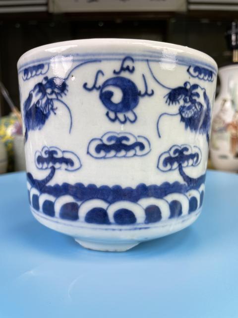 古玩陶瓷清道光 精品青花趕珠龍紋香爐拍賣,當前價格2500元