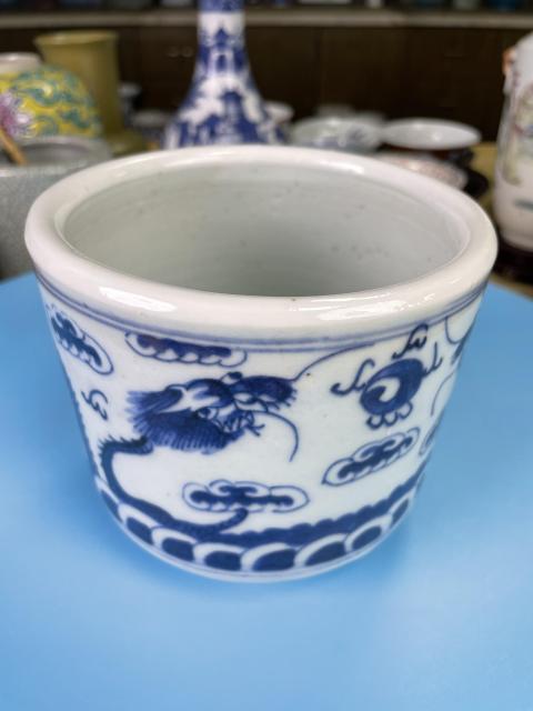 古玩陶瓷清道光 精品青花趕珠龍紋香爐拍賣,當前價格2500元
