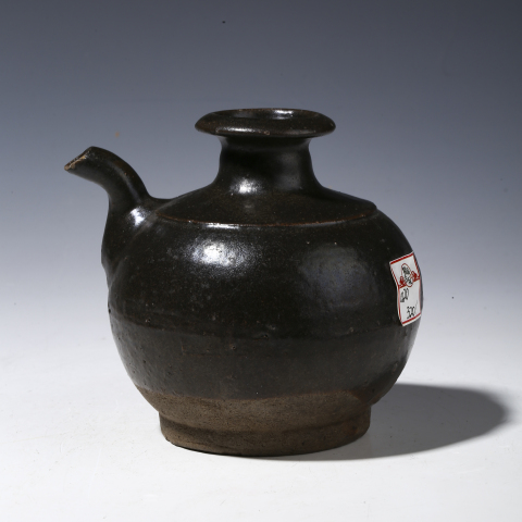 古玩陶瓷清代?黑釉壺拍賣,當前價格2200元