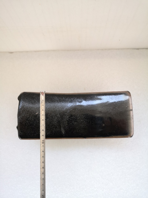 古玩陶瓷明末清初磁州窯系黑釉鏤空銀錠型瓷枕拍賣,當前價格750元