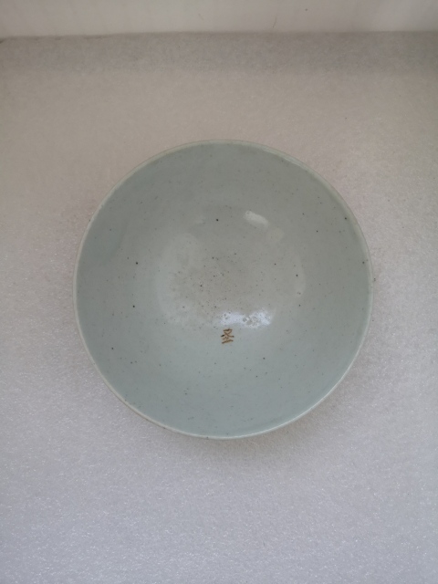 古玩陶瓷清代中期花卉紋青花碗拍賣,當前價格750元