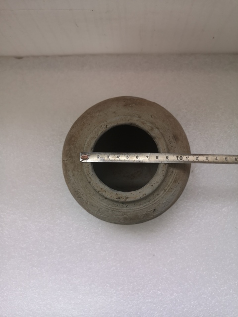 古玩陶瓷宋元灰陶印花罐拍賣,當前價格680元