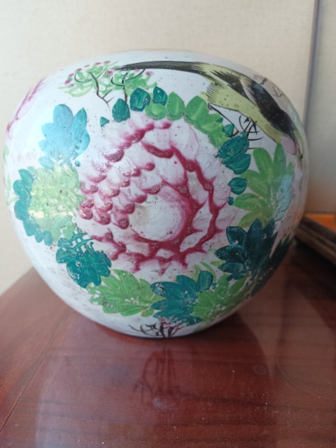 古玩陶瓷【民國】花鳥紋彩繪西瓜罐拍賣，當前價格180元