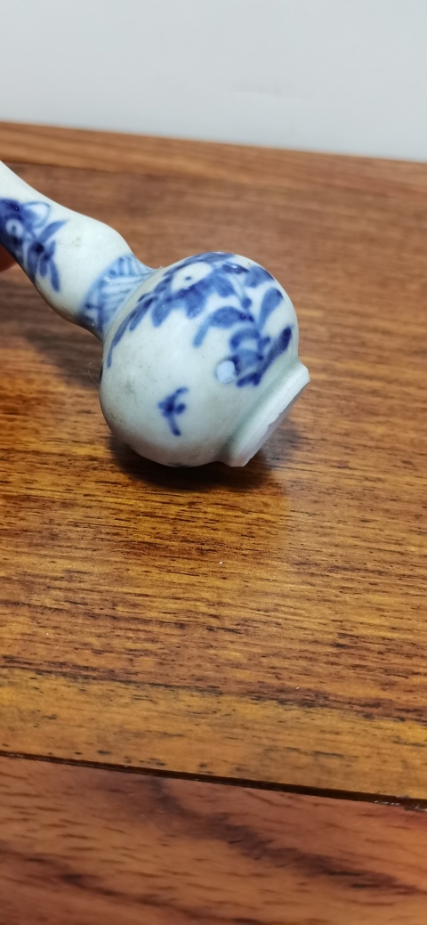 古玩陶瓷康熙青花花卉紋葫蘆瓶拍賣,當前價格1800元