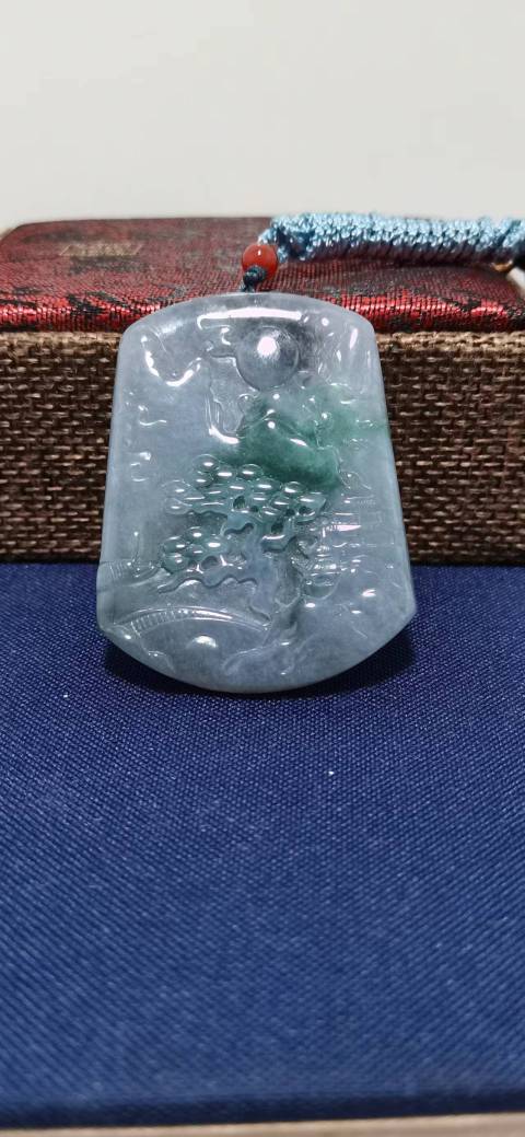 古玩玉器山水牌子拍賣，當前價格600元