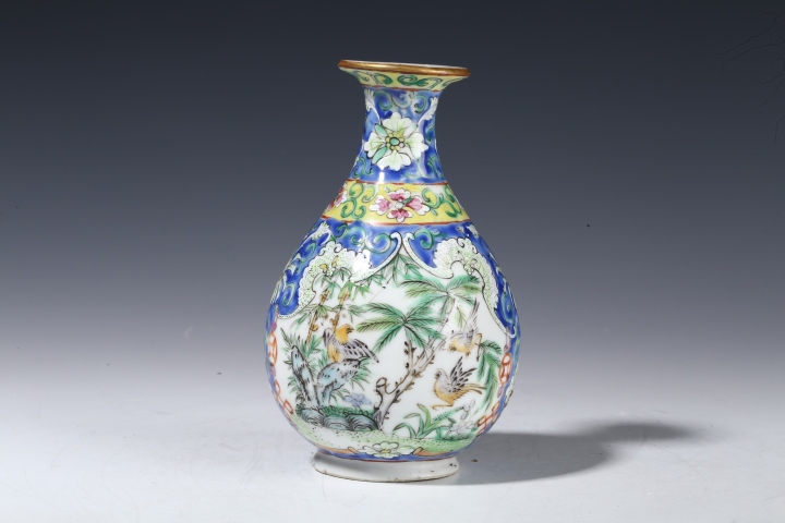 古玩陶瓷清乾隆·粉彩開窗花鳥紋小玉壺春瓶拍賣，當前價格8500元