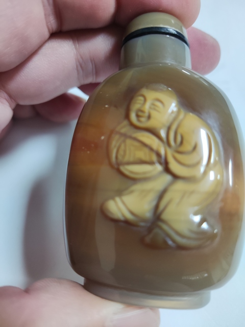 古玩玉器瑪瑙俏色巧雕鼻煙壺拍賣，當前價格1688元