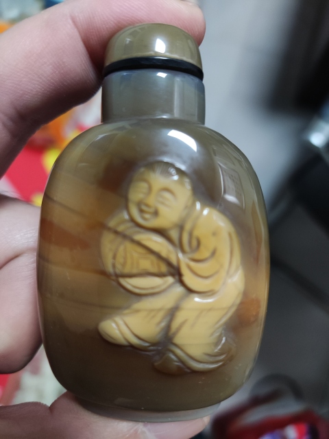 古玩玉器瑪瑙俏色巧雕鼻煙壺拍賣，當前價格1688元
