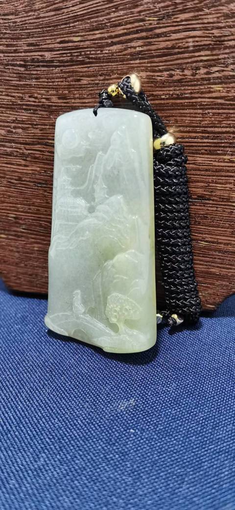 古玩玉器天然冰糯種翡翠山水牌拍賣,當前價格600元